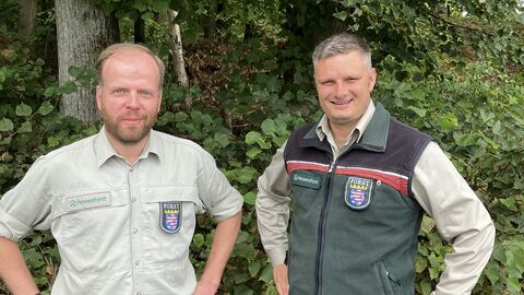 Justus Kallmeyer (li.) übernimmt das Forstamt Michelstadt von Steffen Hering (re.)