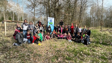 Pflanzaktion im Forstamt Nidda